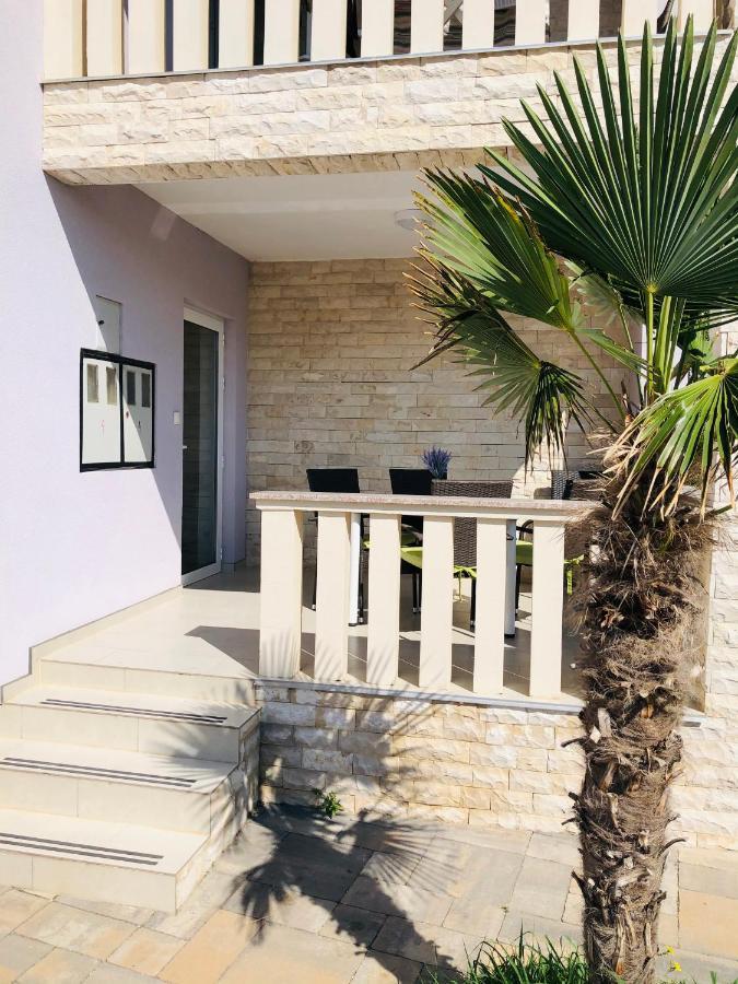 Lavanda Centar Vir Dış mekan fotoğraf